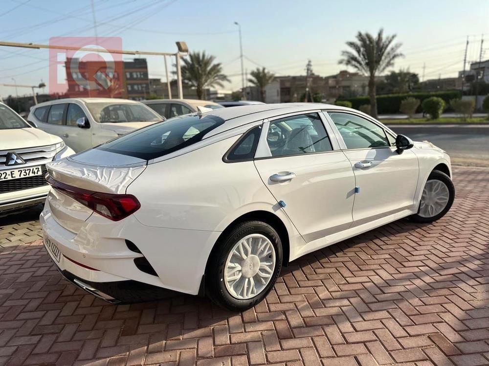 كيا K5